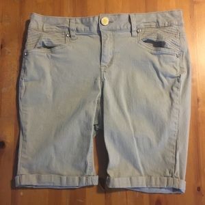 New Directions Weekend Bermuda Shorts